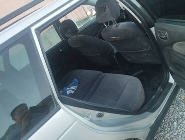 машиналар: Toyota Avensis: 2001 г., 2 л, Бензин, Универсал