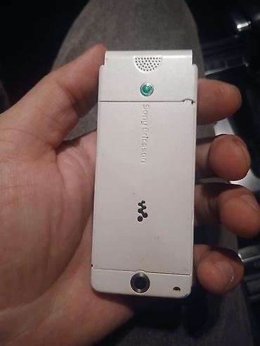 masalli telefon: Nokia 1 — 10