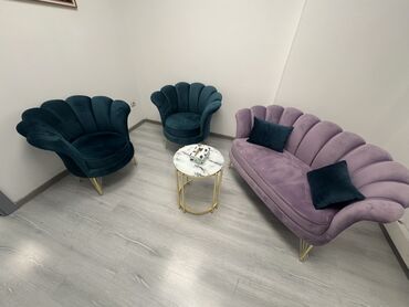 Divan və kreslo dəstləri: Klassik divan, Divan