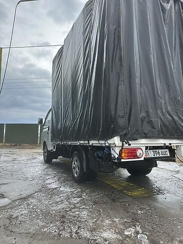 hyundai porter 2023: Hyundai Porter грузовой, 2021 год тентованный фургон повышенной — 4