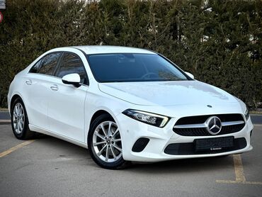 срочная продажа авто по низким ценам: Mercedes-Benz A-class: 2020 г., 2 л, Робот, Бензин, Седан