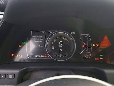 inter: Lexus ES: 2022 г., 2.5 л, Автомат, Гибрид — 10