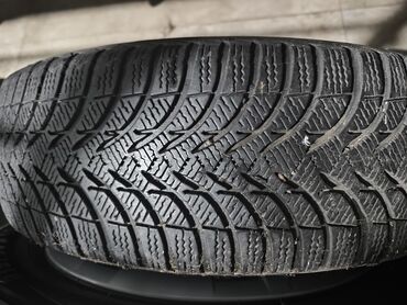 Gume i felne: Set od 4 kompletna točka za Volkswagen. - Gume: Michelin Alpin (M+S — 7