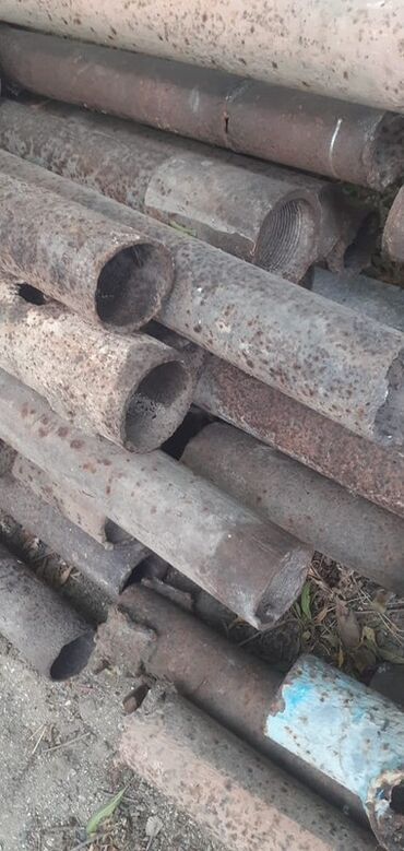 Taxta-şalban: Metall borular – müxtəlif uzunluq və diametrlərdə - Material