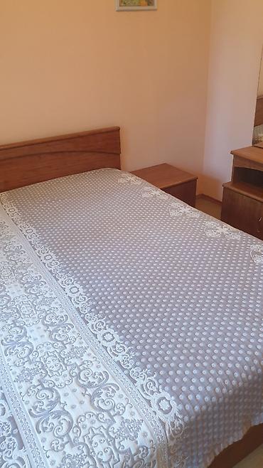 silver kitchen: Спальный гарнитур в классическом стиле, цвет тёплый орех Состав: - — 2