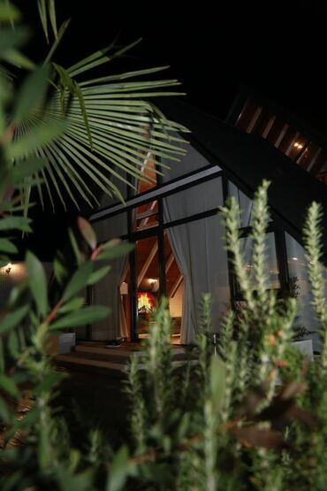 Günlük kirayə evlər: 200 kv. m, 4 otaqlı, Kombi, Qaz, Su -da lalafo.az — 5 Günlük kirayə evlər: 200 kv. m, 4 otaqlı, Kombi, Qaz, Su — 5