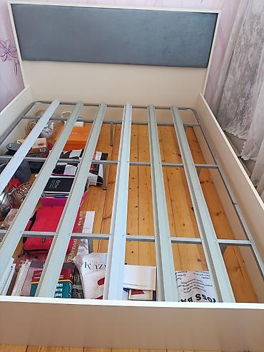 Çarpayılar: Mebel dəsti: iki nəfərlik çarpayı və döşək TƏCÍLÍ SATILIR - Ölçü — 1