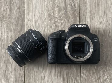 canon 1300d: Canon 700D 18-55mm yenidir çox az işlənib zaryatka şunuru zənbili