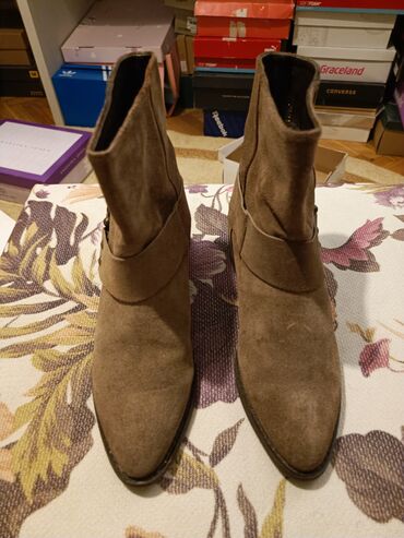 ugg boots: Čizme, Badura, 36