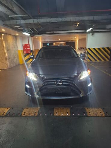 Lexus: Lexus ES: 2016 г., 2.5 л, Вариатор, Гибрид, Седан