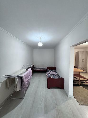 Продажа квартир: 2 комнаты, 41 м², Хрущевка, 1 этаж, Косметический ремонт — 4