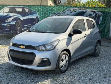 универсальные молдинги на двери авто: Chevrolet Spark: 2016 г., 1 л, Автомат, Бензин, Хэтчбэк