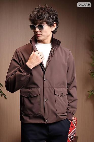 Куртки: Мужские лёгкие куртки и жакеты в современном минималистичном стиле — 1