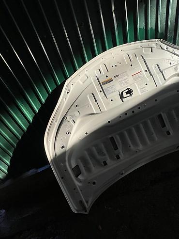 Капоты и комплектующие: Капот Lexus, Оригинал — 12