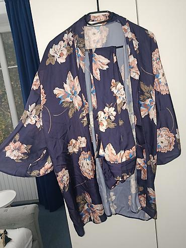 satenski kimono: Ženski set za spavanje – kimono, top i pidžama pantalone - Trodelni — 1