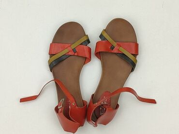 ccc buty z myszka miki: Sandals for women, size 37, condition - Very good