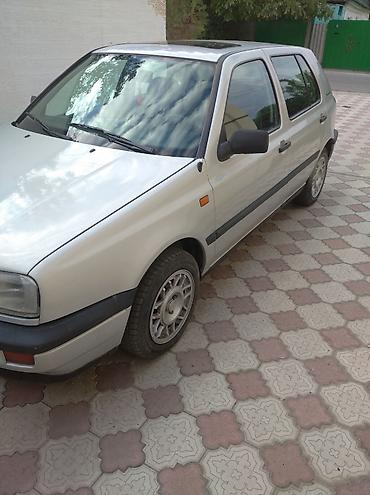 passat variant: Volkswagen Golf: 1994 г., 1.6 л, Механика, Бензин, Хэтчбэк — 1
