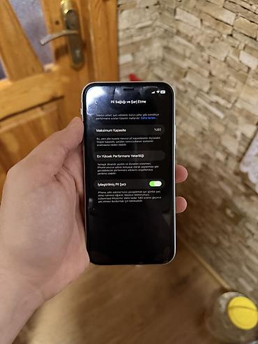 Apple iPhone: IPhone 11, 128 GB, Ağ, Simsiz şarj — 8