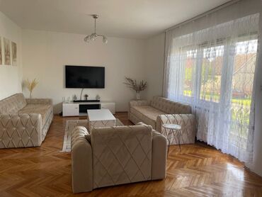 Kuće na prodaju: 390 kv. m, 8 soba — 7