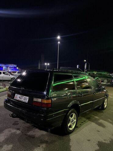 passat b 5: Volkswagen Passat: 1993 г., 1.8 л, Механика, Бензин, Универсал