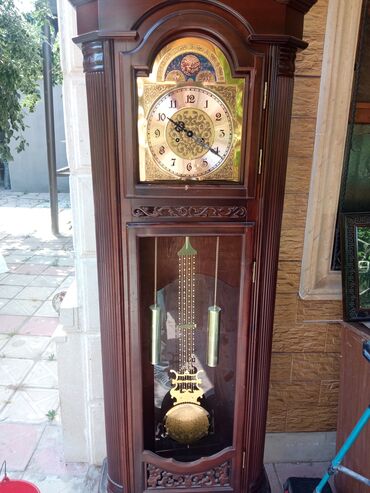 maşın boyası: Yerüstü saatlar, Mexaniki, Mayatnik