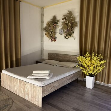 Посуточная аренда комнат: Мы Гостиница. Квартира. Посуточная. Новая. 4 комнаты. Адрес — 1