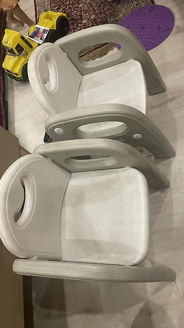 детский стол ikea: Детские пластиковые стульчики (комплект из 2 шт.) - Материал: прочный — 1