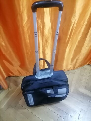 putna torba sa tockicima i ruckom: Small cabin suitcase, color - Blue