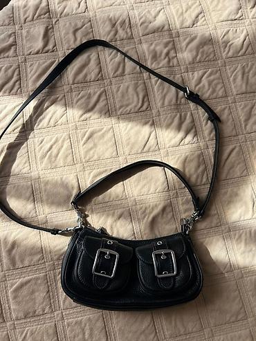 Классические сумки: Сумка Coach Ashton Bag Оригинал
брали за $250
новая
уступлю — 3