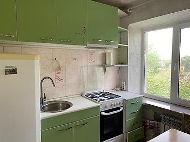 свет сокулук: 2 комнаты, 45 м², Пишпек Индивидуалка, 4 этаж, Старый ремонт — 2