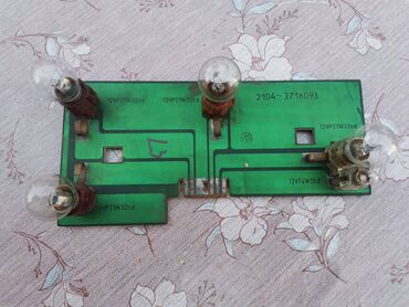 Auto delovi: Štampane ploce Lada 2104 Karavan Leva, Desna sa sijalicama br.3 — 13