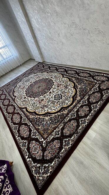 спальни бу: Ковер Б/у, 350 * 250, Безналичная/наличная оплата