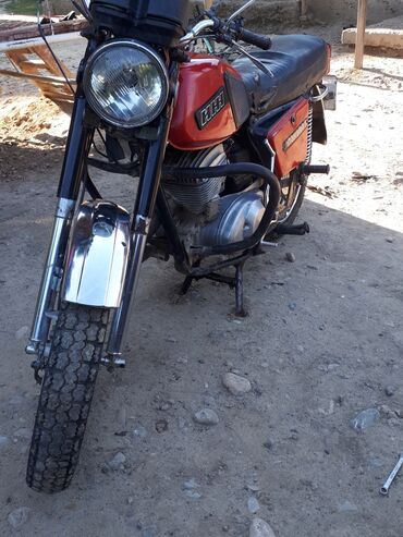 мотоцикл каракол: Классикалык Иж, 350 куб. см, Бензин, Чоңдор үчүн, Колдонулган