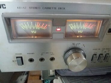 Pojačala i prijemnici: Dek JVC kd-a2; motor vrti kasetu,sijalice svetle;vu netri odu odmah u — 9