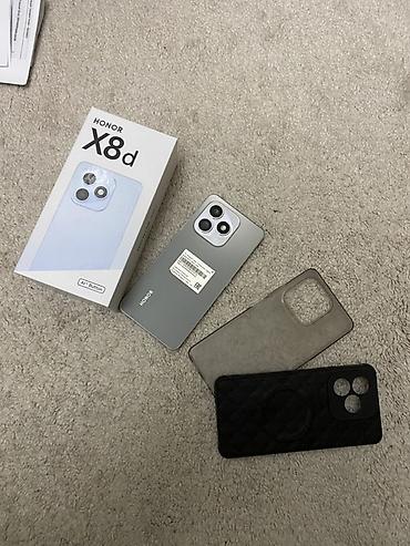 a 10 s: Honor X8b, rəng - Gümüşü — 2