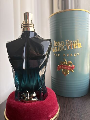 Ətriyyat: Jean Paul Gualtier - Le Beau | Le Parfum (Original) 125 ml dir, yarısı