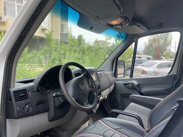 Легкий грузовой транспорт: Легкий грузовик, Mercedes-Benz, Стандарт, До 1 т, Б/у