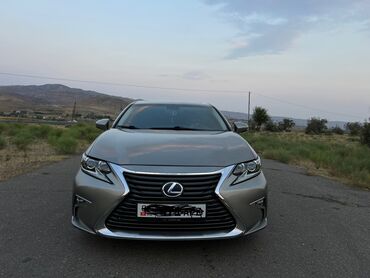 Lexus ES: 2018 г., 2.5 л, Вариатор, Гибрид, Седан