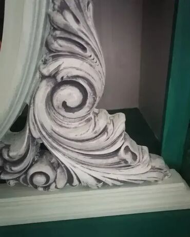 novogodisnji venac za vrata cena: Stilsko komodno ogledalo Stilsko ogledalo, komodno, shabbychic