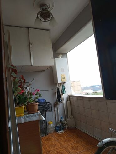 Köhnə tikili: Gəncə, 3 otaqlı, Köhnə tikili, 75 kv. m — 11