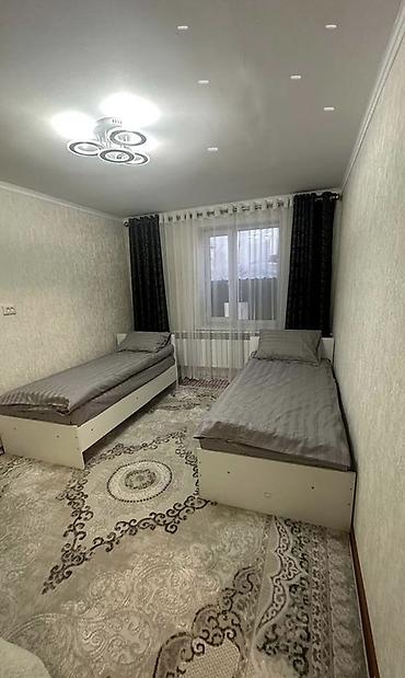 Посуточная аренда домов: 100 м², 3 комнаты — 6