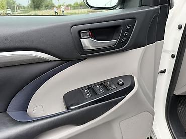 сигналки: Toyota Highlander: 2018 г., 3.5 л, Автомат, Гибрид, Кроссовер — 10