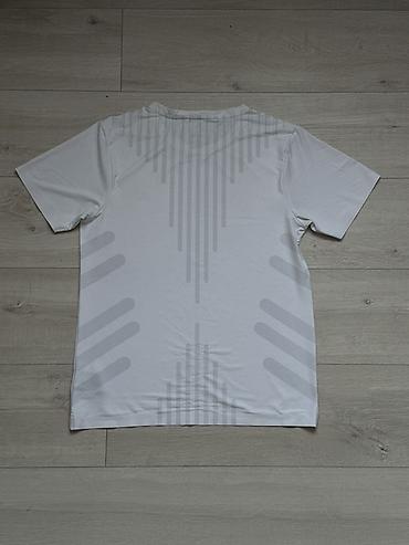 время: Мужская футболка, M, Adidas, Б/у, цвет - Белый, Самовывоз, Бесплатная доставка, Платная доставка — 2