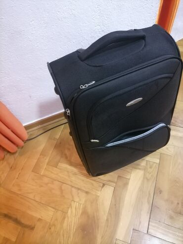 torbe za plazu: Medium suitcase, color - Black