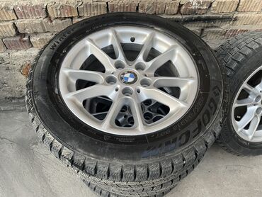 донголок араба: Дөңгөлөктөрү толук 225 / 55 / R 16, Кыш, Колдонулган, Комплект, Жеңил унаалар, Куйма, тешиктери - 5