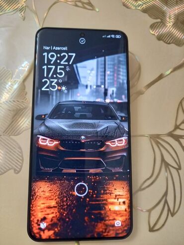 Xiaomi: Xiaomi 14 Ultra, 512 GB, rəng - Qara, 
 Barmaq izi, Simsiz şarj, İki sim kartlı