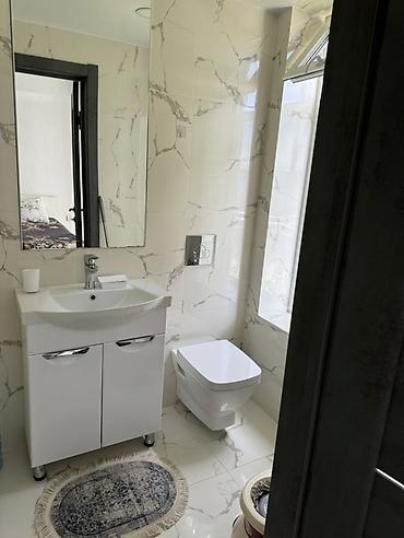 act building: Срочно продается квартира на Иссык-Куле в ЦО «Париж». • Вторая линия — 7