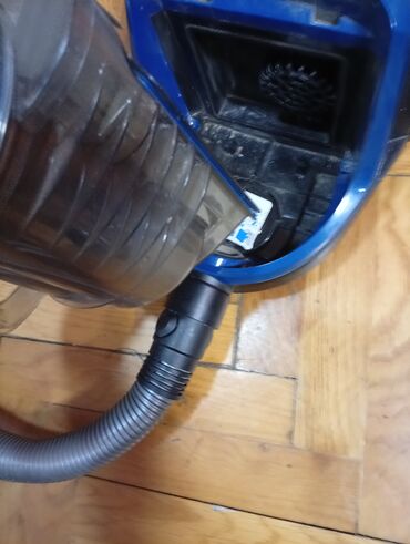 Klasični usisivači: Philips usisivač bez kese – PowerPro Compact - Tehnologija — 4