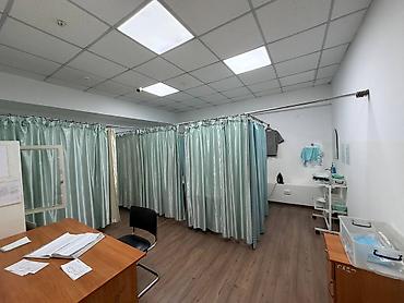 Аренда офисов: Сдается офисное помещение — 466 м² 📍 Адрес: г. Бишкек, ул. Усенбаева — 14