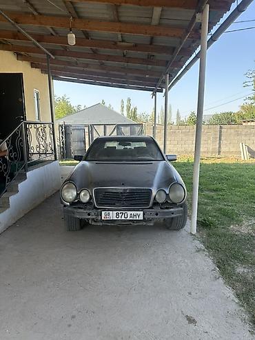 210 cdi: Mercedes-Benz E-Class: 1992 г., Седан — 2